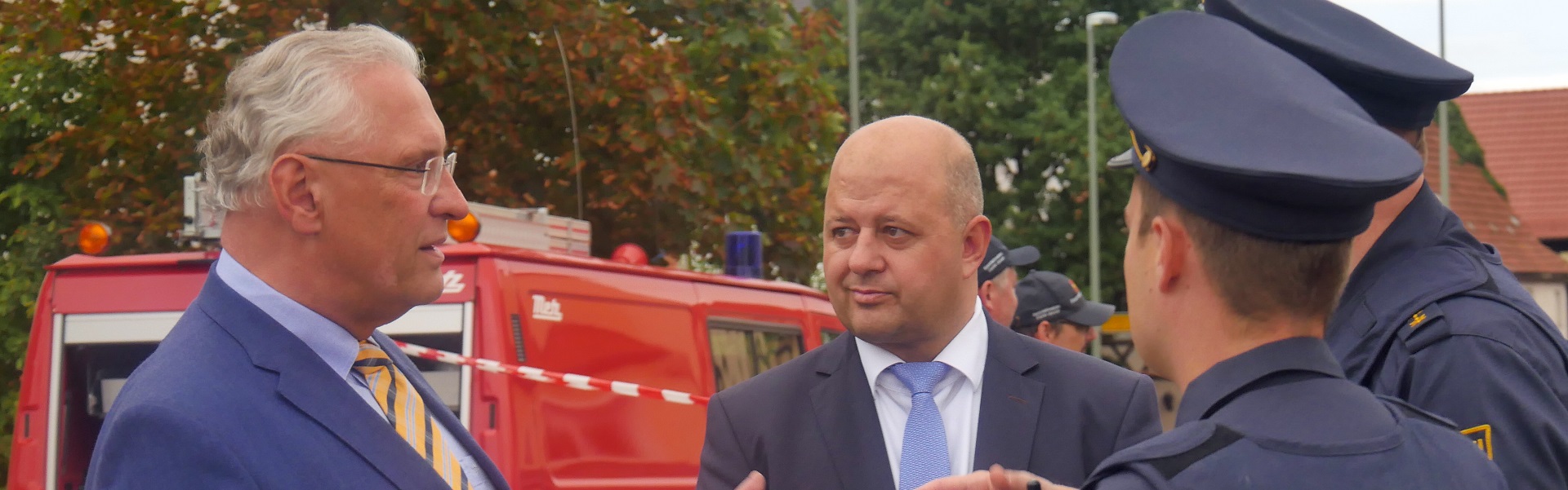 �ber mich
<sub>Mein politischer Werdegang</sub>